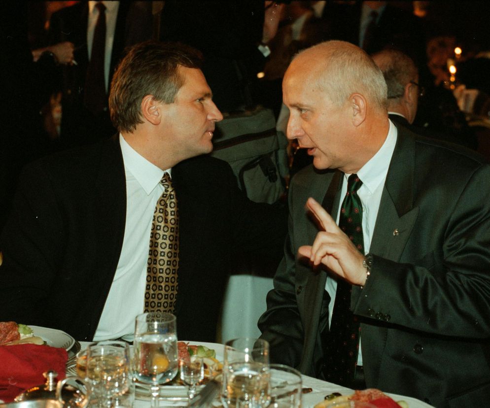 ALEKSANDER KWASNIEWSKI I JERZY DZIEWULSKI