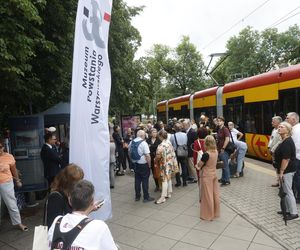 Powstanie Warszawskie w kadrze Stefana Starby Bałuka. Cichociemny szedł z aparatem do Powstania