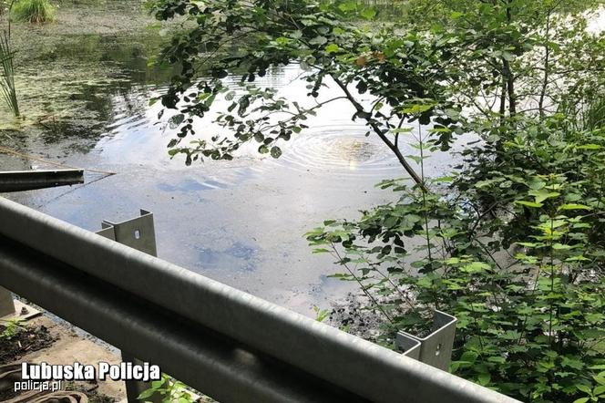 Świebodzin. Ocalił kobietę z tonącego auta, a teraz grozi mu amputacja! Jego noga obumiera [ZDJĘCIA]