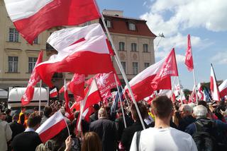 Marsz Suwerenności przeszedł ulicami Warszawy