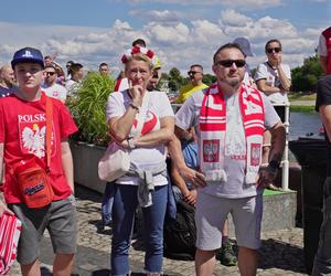 Tłumy gorzowian kibicowało Polakom w specjalnie przygotowanej Strefie Kibica