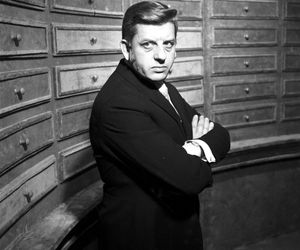 Mariusz Dmochowski, aktor