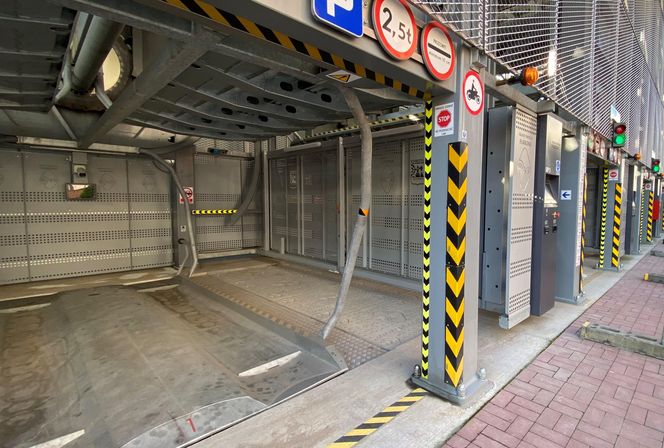 Otwarcie parkingu automatycznego w Katowicach