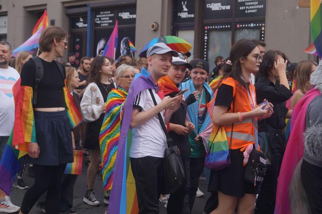 II Marsz Równości w Bydgoszczy pod hasłem "Wybierz miłość” [ZDJĘCIA]