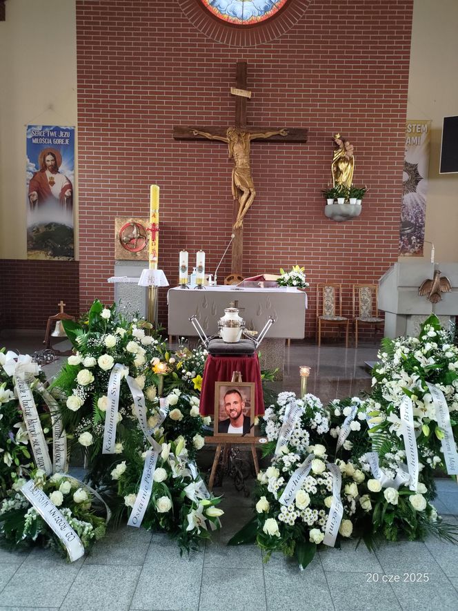 Pogrzeb Marcina Leszczyńskiego z "True Love". Tak rodzina i przyjaciele pożegnali 31-latka
