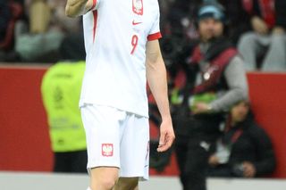 Takim samolotem Lewandowski przyleci do Polski