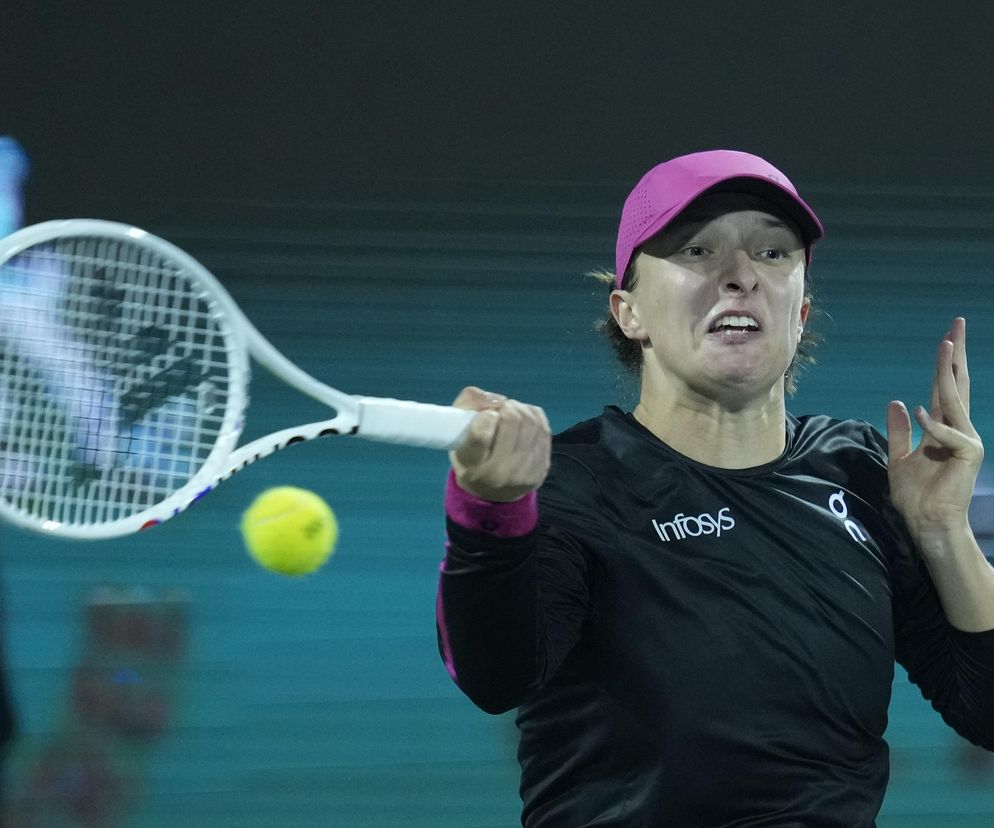 WTA Dubaj: Kiedy gra Iga Świątek półfinał z Anną Kalinską O której godzinie gra Iga Świątek jutro w półfinale?