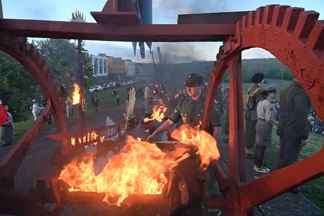 "Płonące Ptaki" Hasiora zapłonęły