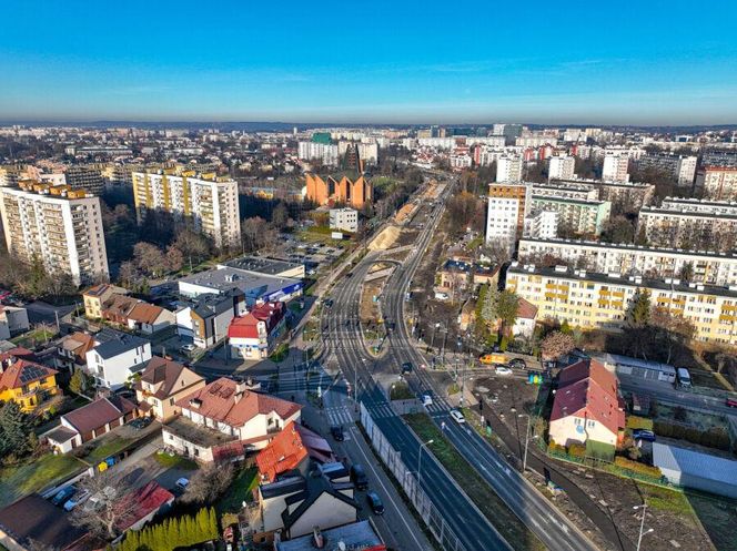 Na kilku ulicach w Krakowie zmieni się organizacja ruchu. Kierowcy muszą liczyć się z utrudnieniami