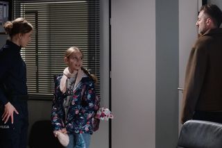 M jak miłość. Natalka (Dominika Suchecka), Hania (Wiktoria Basik), Bartek (Arkadiusz Smoleński)