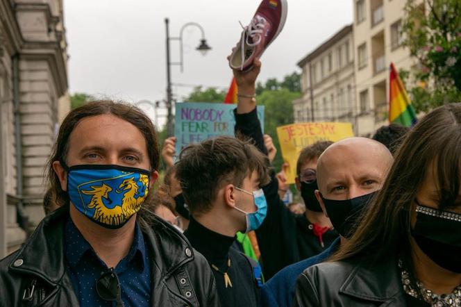 Katowice: Tłumy na proteście społeczności LGBT. "Ludzie to nie ideologia!" 