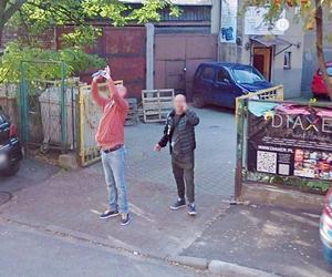 Dziwne zdjęcia z Google Street View w Polsce