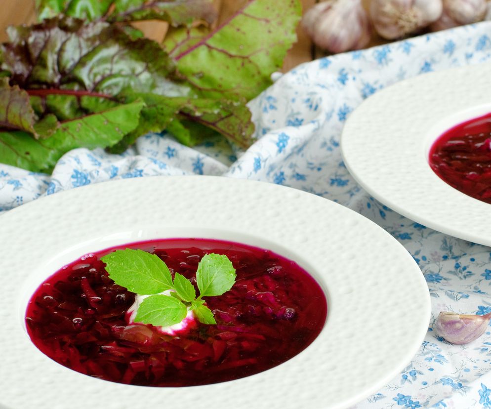 Barszcz ukraiński jarski: przepis na barszcz bez mięsa