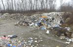 Nielegalne śmieci zawaliły Białołękę