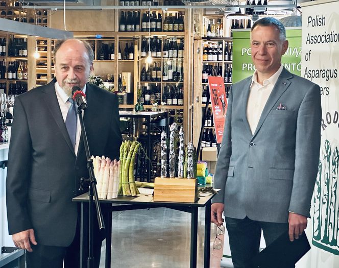 Gmina Przemęt to królestwo szparagów. Tak się bawią na święcie warzywa