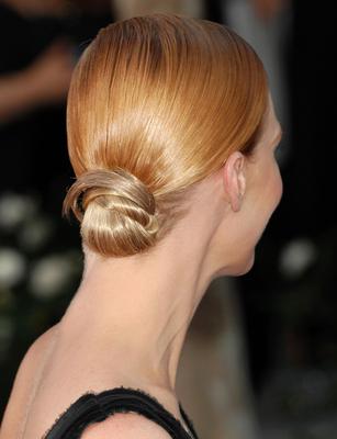 Fryzury na sylwestra 2014. Zainspiruj się stylem gwiazd!