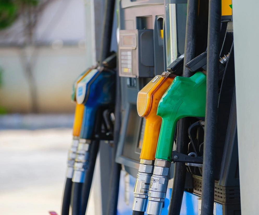 To koniec spadków cen paliw? Na stacjach benzynowych mogą pojawić się pierwsze podwyżki