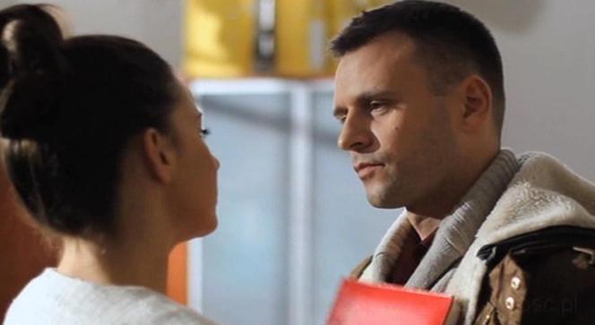 M jak miłość. Radek Sajdak (Bartłomiej Chowaniec), Iza (Sandra Staniszewska)