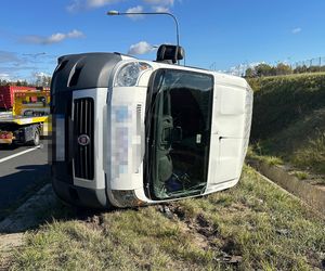 Wypadki z furgonetkami przy lotnisku i na S8