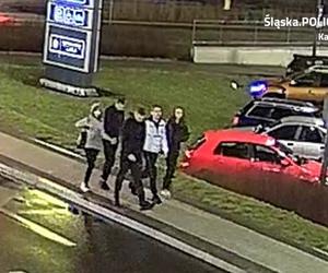 Pobicie 17-latków w Katowicach. Policja ściga grupę osób. Rozpoznajesz kogoś? ZDJĘCIA