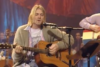 Słynny zielony sweter Kurta Cobaina sprzedany! Kosztował tyle, co spory dom