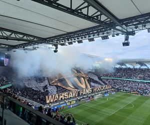 Dymy na meczu Legia - Lech