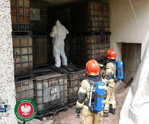 Wielka akcja policji! Rakotwórcze substancje ukryte w bunkrach i zakopane w ziemi