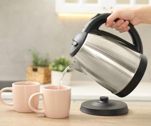 Wielokrotne gotowanie, a bezpieczeństwo spożycia. Wiemy ile razy można gotować wodę