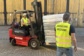 Wrocław wysyła pomoc dla Otwocka. Ruszył pierwszy transport wody dla mieszkańców 