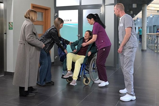 Pierwsza miłość. Tragiczny poród Kingi. Do szpitala pojedzie z przyjaciółkami - ZDJĘCIA