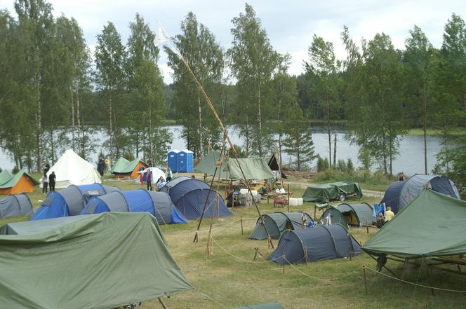 Pole namiotowe