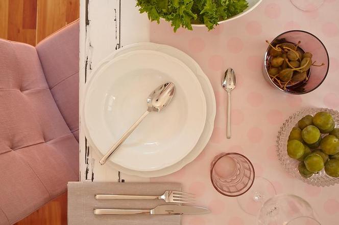 Stół wielkanocny w stylu modern shabby