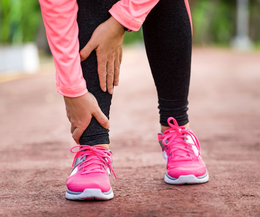 Zatrzymanie wody w organizmie może wskazywać na różne choroby. Jakie?
