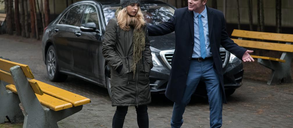 Na Wspólnej odcinek 2683, Anastazja (Karolina Bacia), Cząber (Sławoj Jędrzejewski