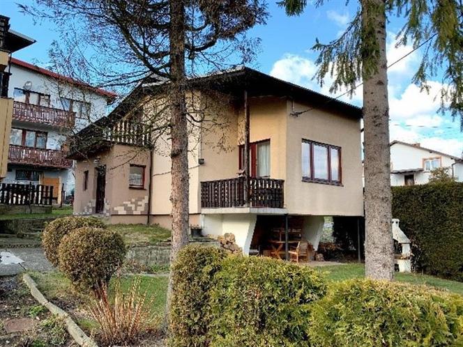Dom w Pietrzykowicach, cena wywoławcza: 190 500,00 zł 