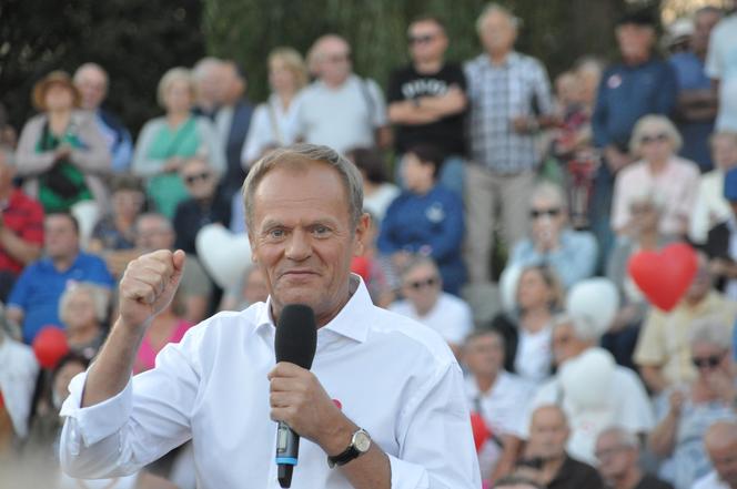 Donald Tusk, lider Platformy Obywatelskiej w Skarżysku-Kamiennej (Świętokrzyskie)