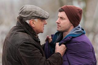 Na Wspólnej, odc. 3571: Hebel (Tadeusz Huk), Aleks (Adam Turczyk) 