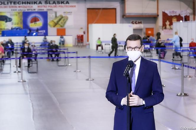 Mateusz Morawiecki w Gliwicach: Jest trzecia fala, ale nadchodzi też fala szczepień