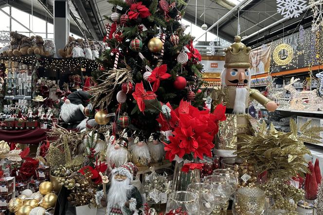 Ceny ozdób świątecznych w Krakowie. Ile trzeba zapłacić za dekoracje? 
