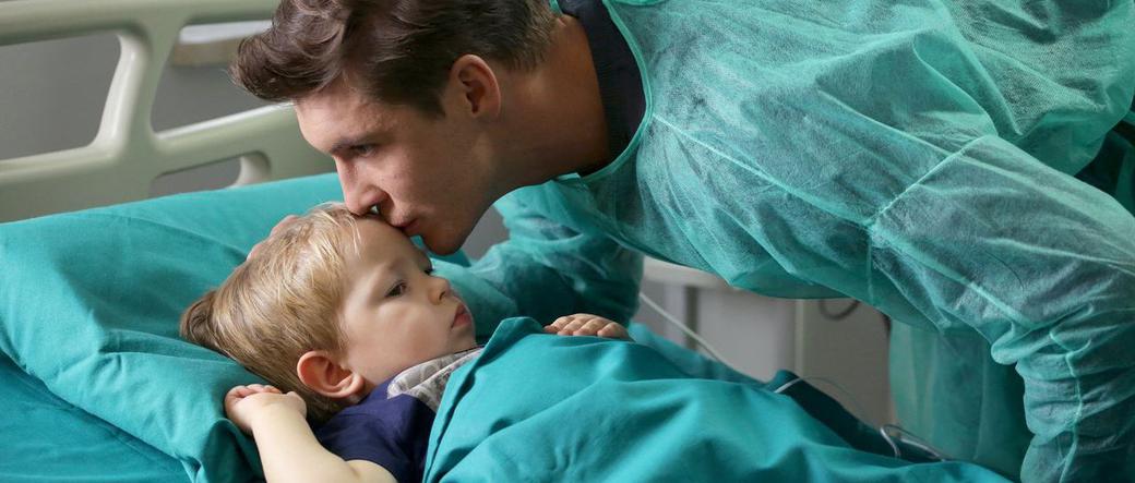 M jak miłość odcinek 1354, Szymek (Staś Szczypiński), Marcin (Mikołaj Roznerski)