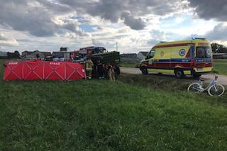 Srebrna. 9-letnie dziecko nie żyje! Chłopca przygniótł ciągnik. Dwie osoby w szpitalu