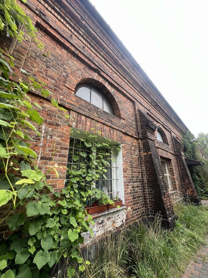 Budynek Warsztatów Wagonowych Kolei Warszawsko-Terespolskiej w rejestrze zabytków