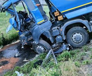 Karambol w Olsztynie. Pijany kierowca staranował autobus