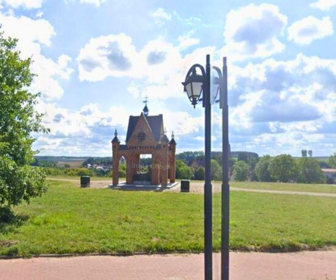 Najbardziej magiczna wieś w woj. warmińsko-mazurskim. Zdaniem AI "czuć tam wyjątkową atmosferę" 