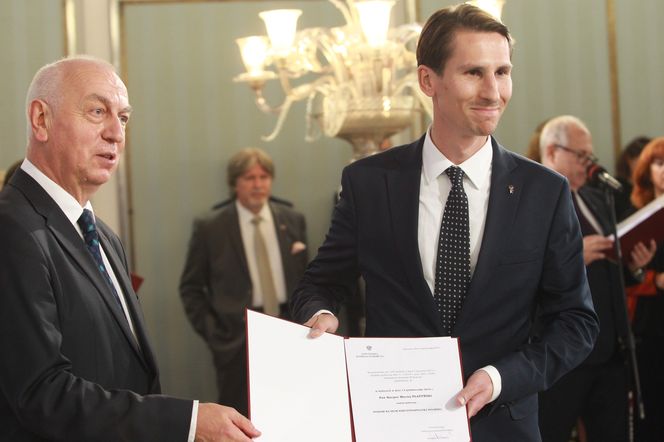 Kim jest Kacper Płażyński?