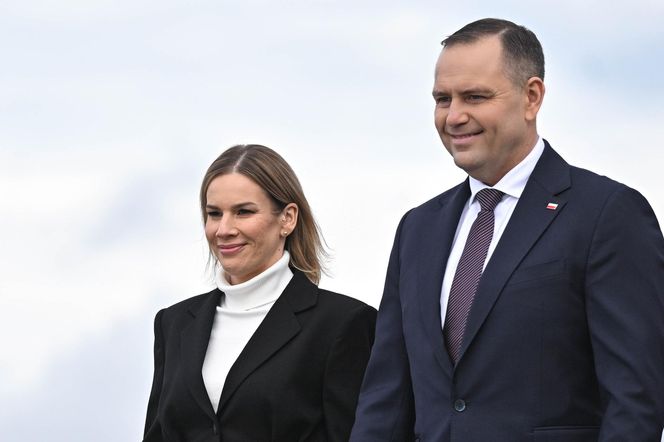 Niespodziewana wizyta Nawrockich w Maciejowicach! Do sieci trafiły prywatne zdjęcia pary prezydenckiej