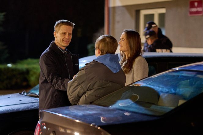 Danka trafi do aresztu, gdzie dogada się ze współosadzonymi.