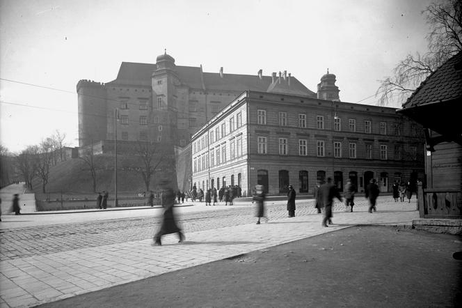 Kamienica Dębno, 1933 r.