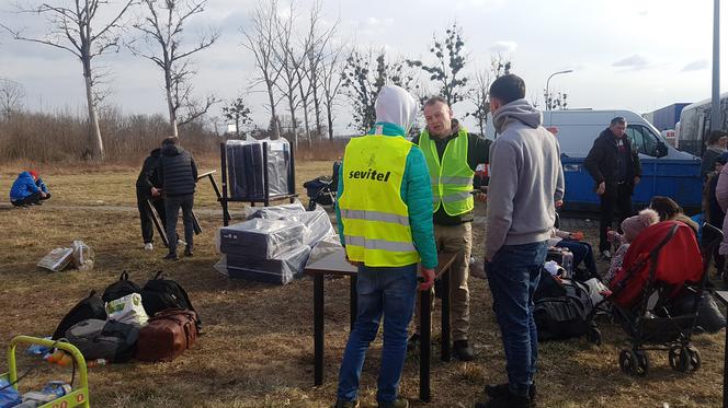 Przemyśl pomaga uchodźcom