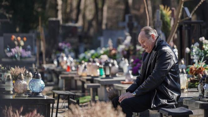 Na dobre i na złe odc. 812. Janusz (Tomasz Dedek)